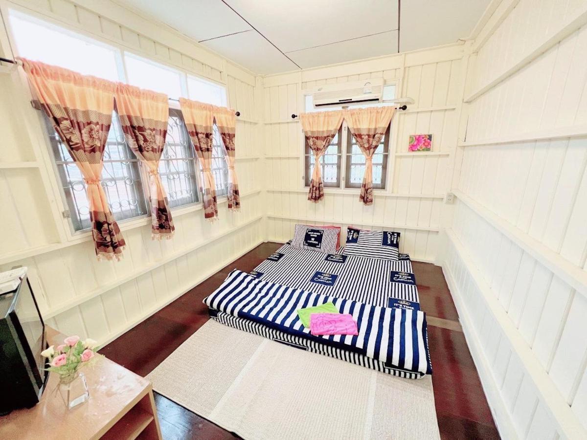 Baanklong Amphawa Homestay Esterno foto