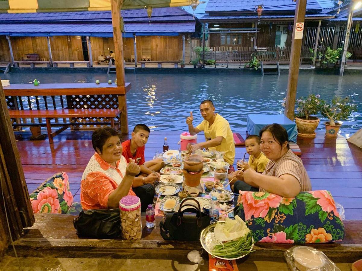 Baanklong Amphawa Homestay Esterno foto