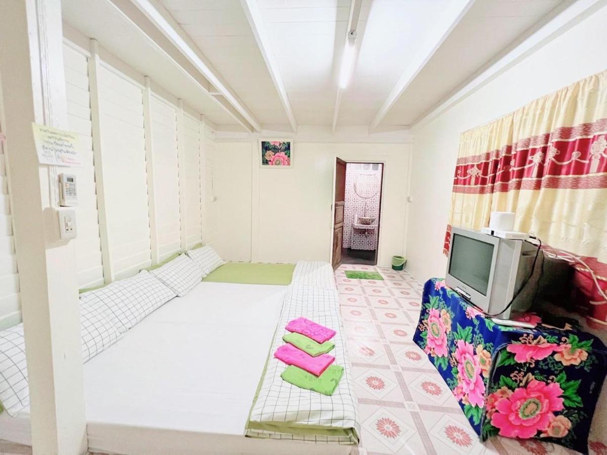 Baanklong Amphawa Homestay Esterno foto