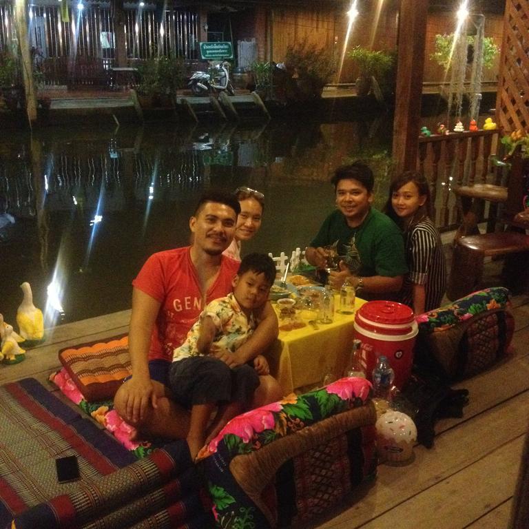 Baanklong Amphawa Homestay Esterno foto