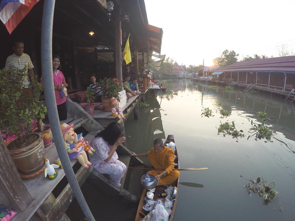 Baanklong Amphawa Homestay Esterno foto