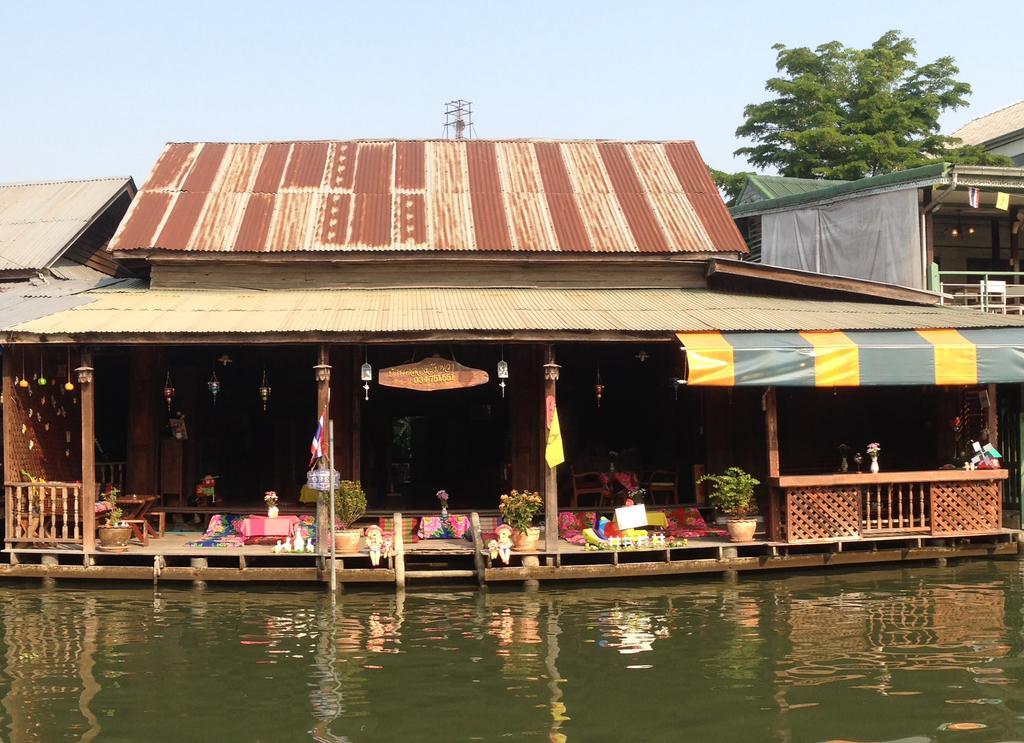 Baanklong Amphawa Homestay Esterno foto
