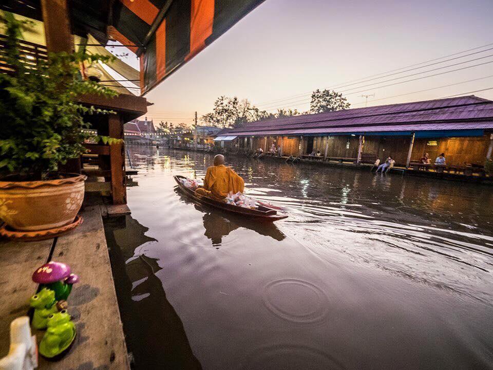 Baanklong Amphawa Homestay Esterno foto