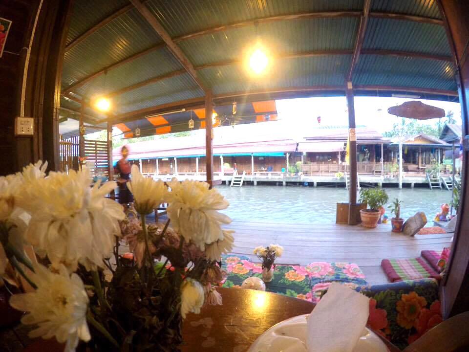Baanklong Amphawa Homestay Esterno foto