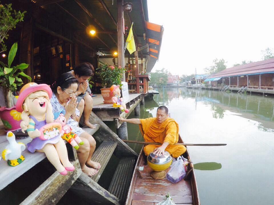 Baanklong Amphawa Homestay Esterno foto